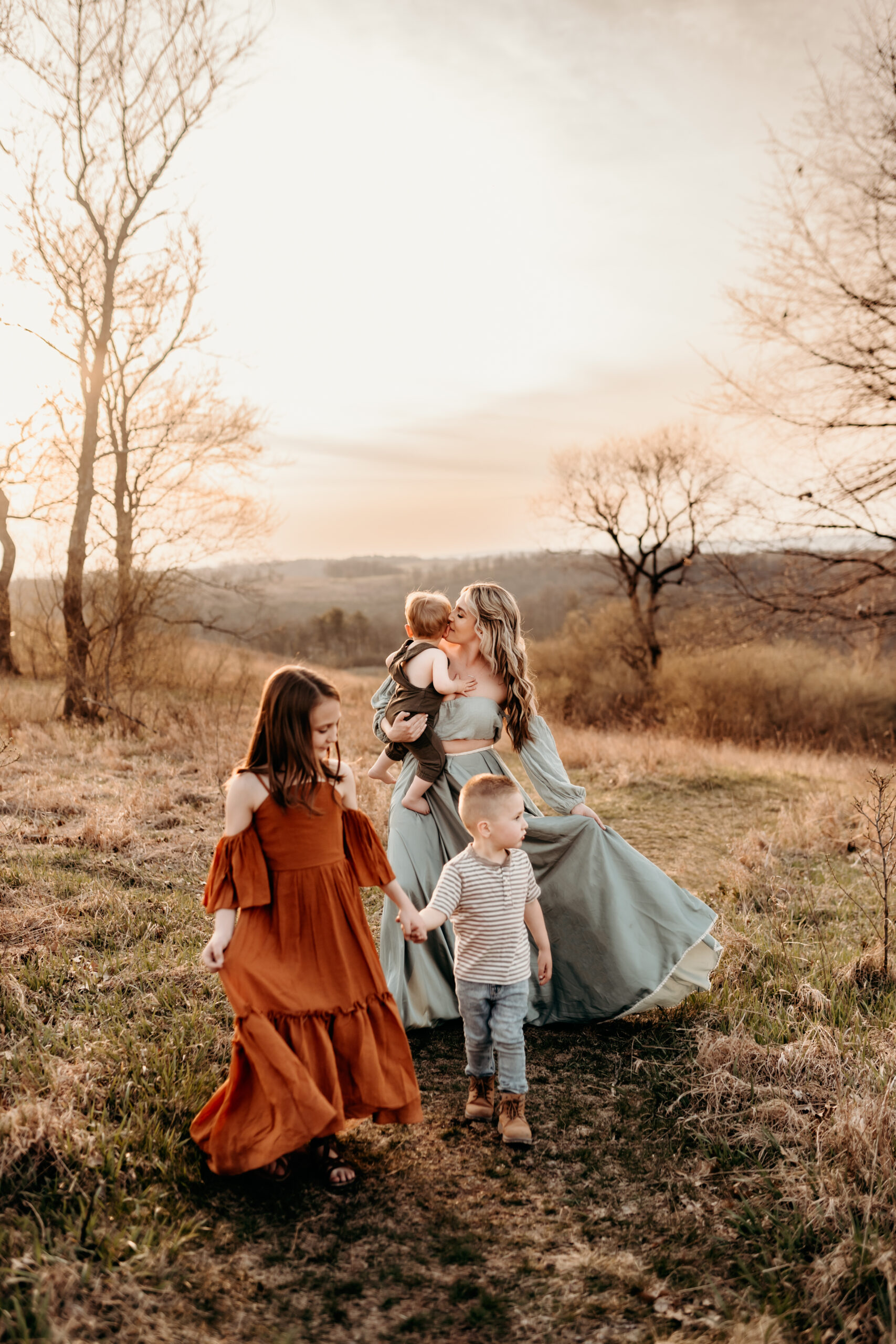 family photos shoot in Allentown at Trexler nature preserve