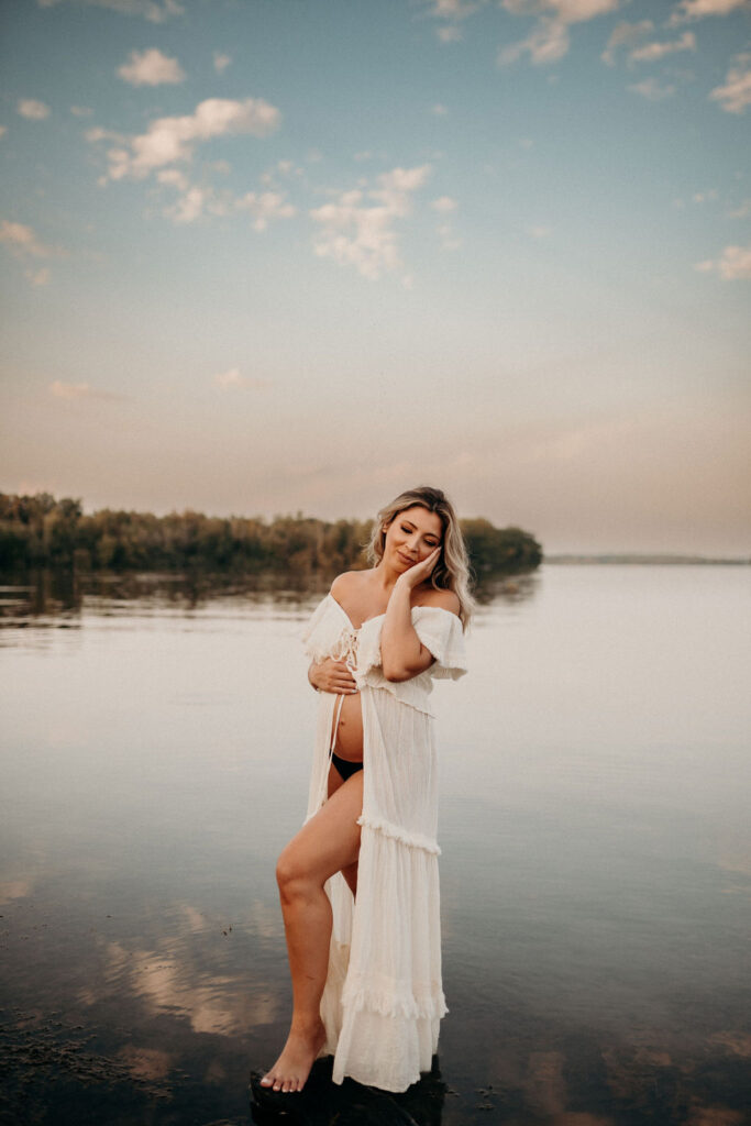 mom in water during maternity photoshoot in lehigh valley pa 