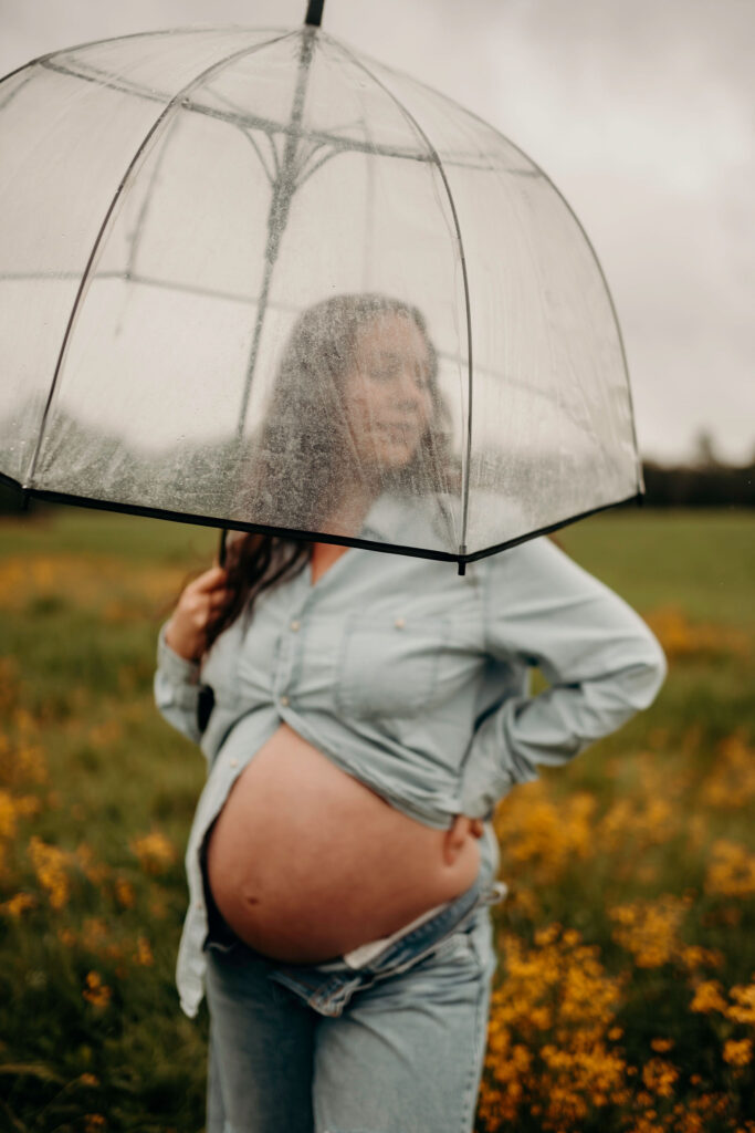 Lehigh Valley maternity photographer-rainy-photoshoot-spring