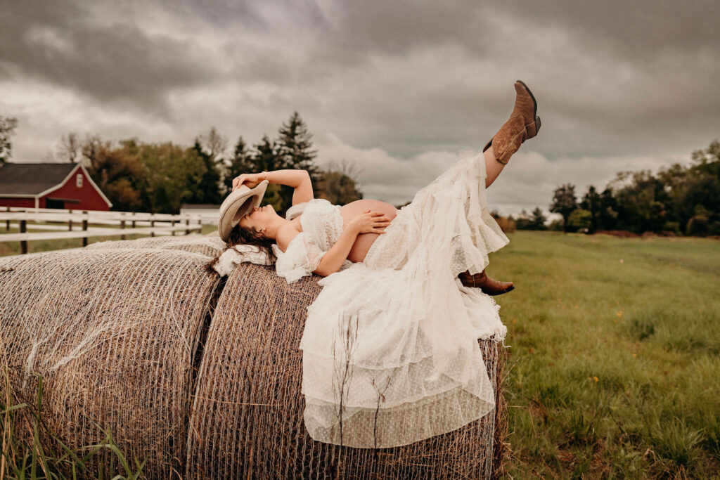 maternity-client-on-haybell-boho maternity photographer near Bethlehem PA”