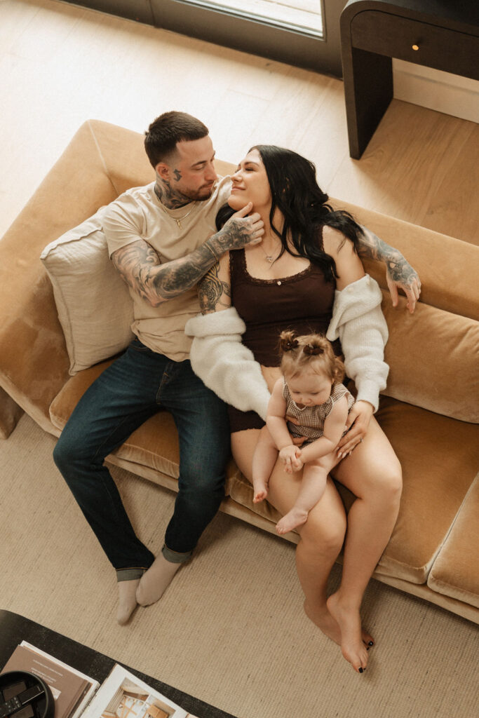 spring maternity in home session