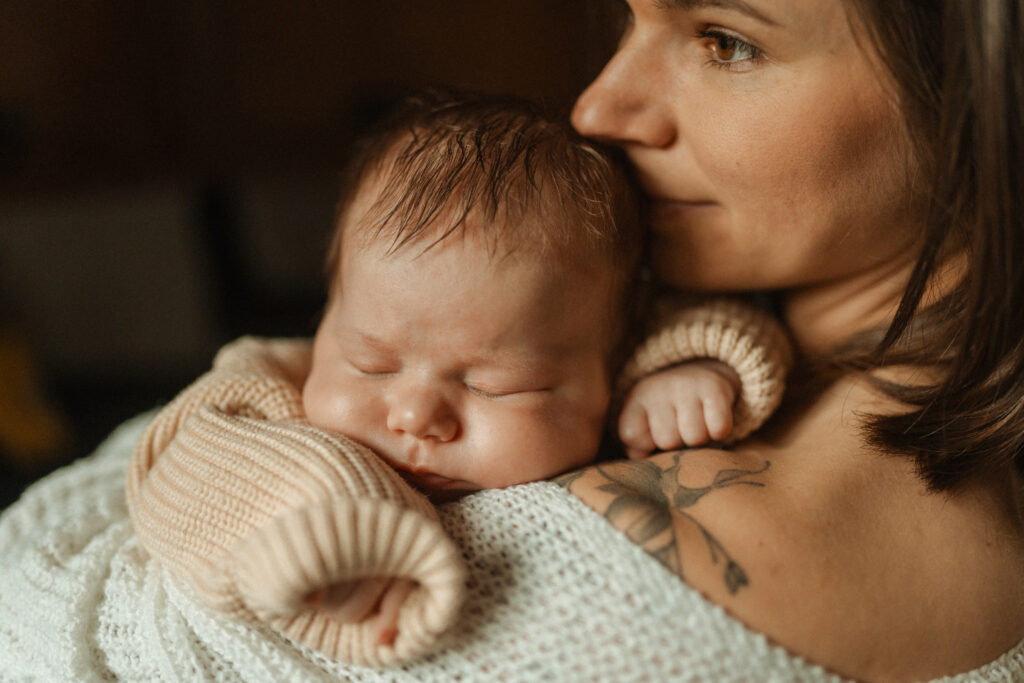 in home newborn photographer- lehigh valley pa